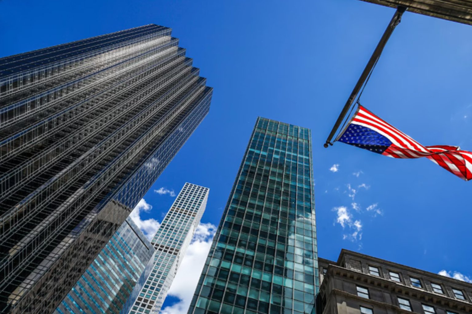 Global businesses expanding to the USA amid geopolitical uncertainty